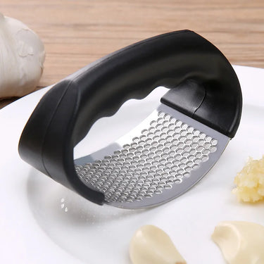 Stainless Steel Garlic Press – Manual Crusher & Mincer for Effortless Garlic Prep | Bentalia Home